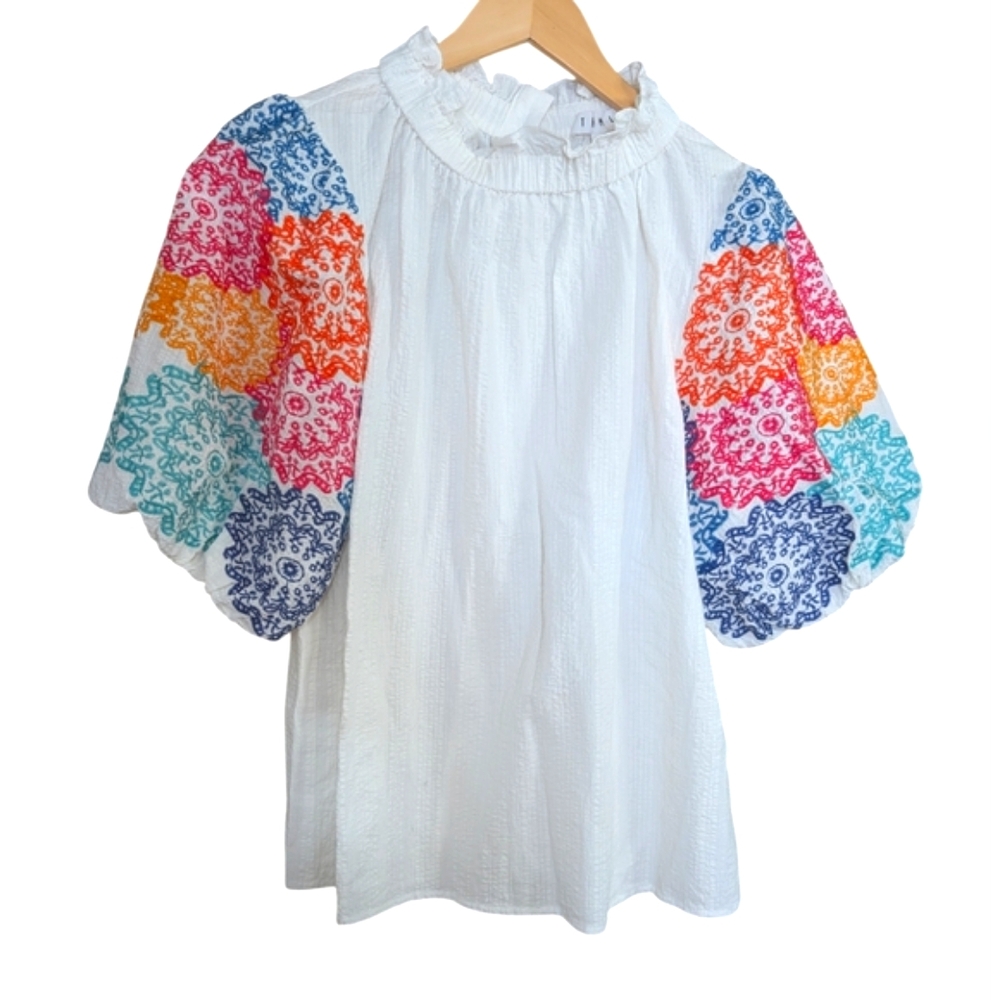 THML White Embroidered Puff Sleeve Top....Size XL - Picture 3 of 7